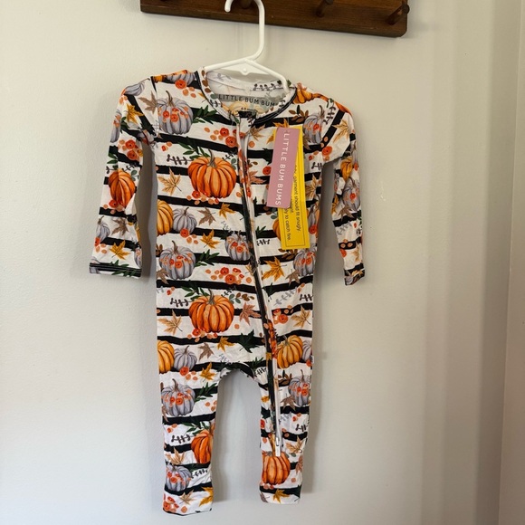Little Bum Bums Fall Pumpkin Bamboo Sleepwear - Picture 2 of 3